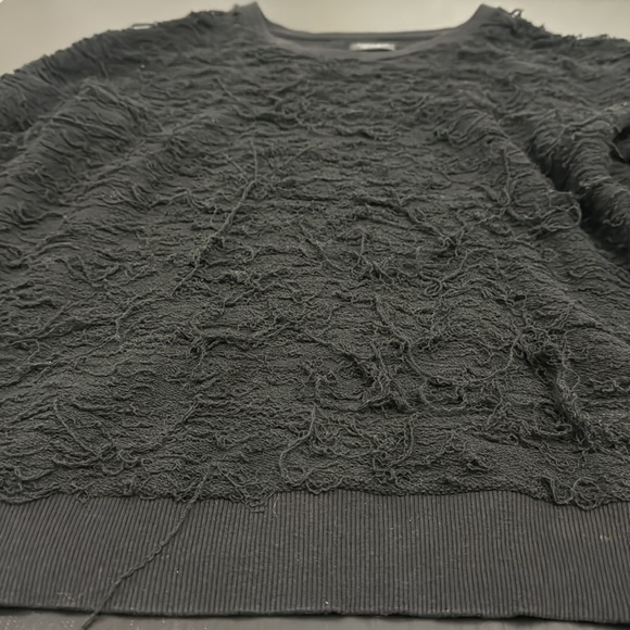 Black ZARA distressed sweater - Picture 3 of 6